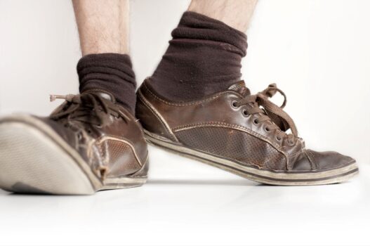 Best Styles and Trends in Size 20 Shoes for Men