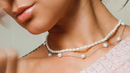 Modern Woman’s Guide to Costume Jewelry