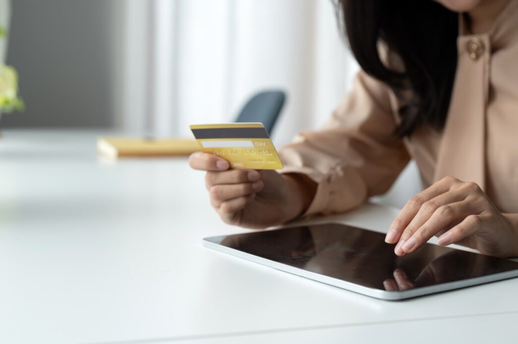 A Technical Review of Security Vulnerabilities in Today’s Micropayment Systems
