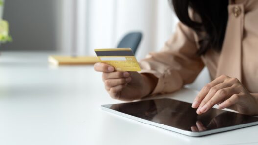 A Technical Review of Security Vulnerabilities in Today’s Micropayment Systems