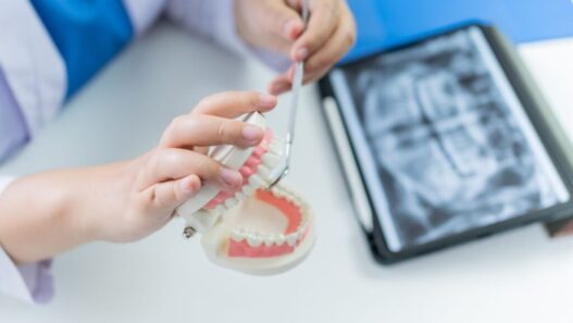 Holistic Approaches To Preventing And Treating Common Dental Issues