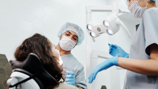 How General And Cosmetic Dentistry Work Together To Create Patient Confidence