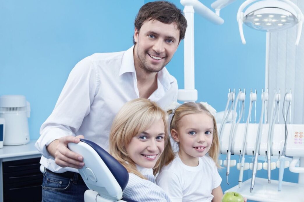 Family Dentist Provides