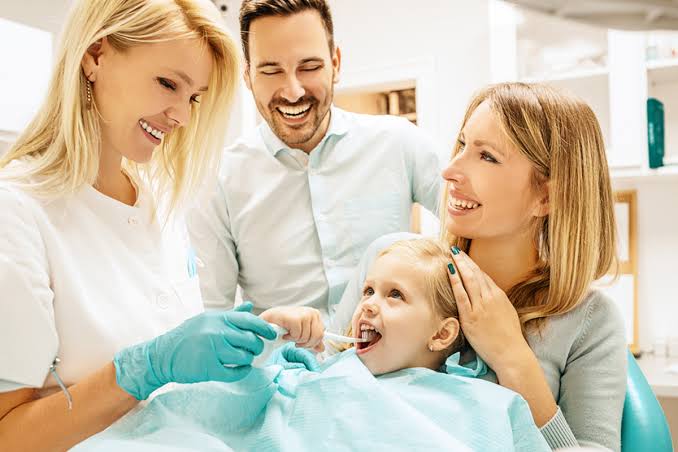 Family Dentistry Convenient For Parents
