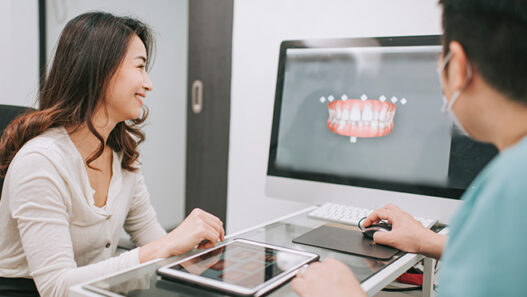 How Periodontists Use Technology To Improve Treatment Outcomes